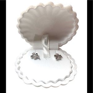 🆕925 Sterling silver lucky clover stud earrings